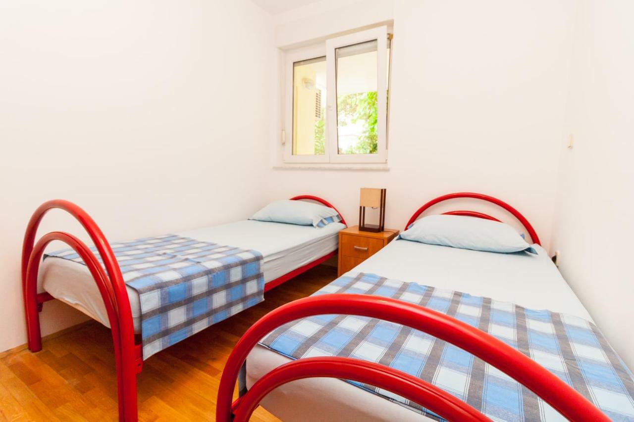 • Lungomare Beach Apartment Pula • Ngoại thất bức ảnh